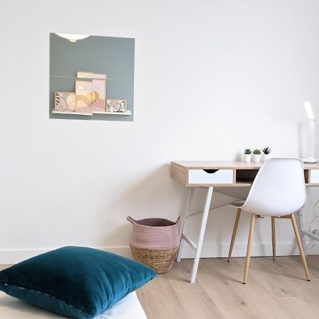 Cosy Iris 3Ch - Stationnement Gratuit - Lumineux Apartment По Екстериор снимка