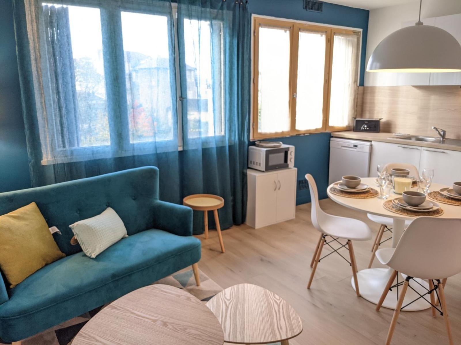 Cosy Iris 3Ch - Stationnement Gratuit - Lumineux Apartment По Екстериор снимка