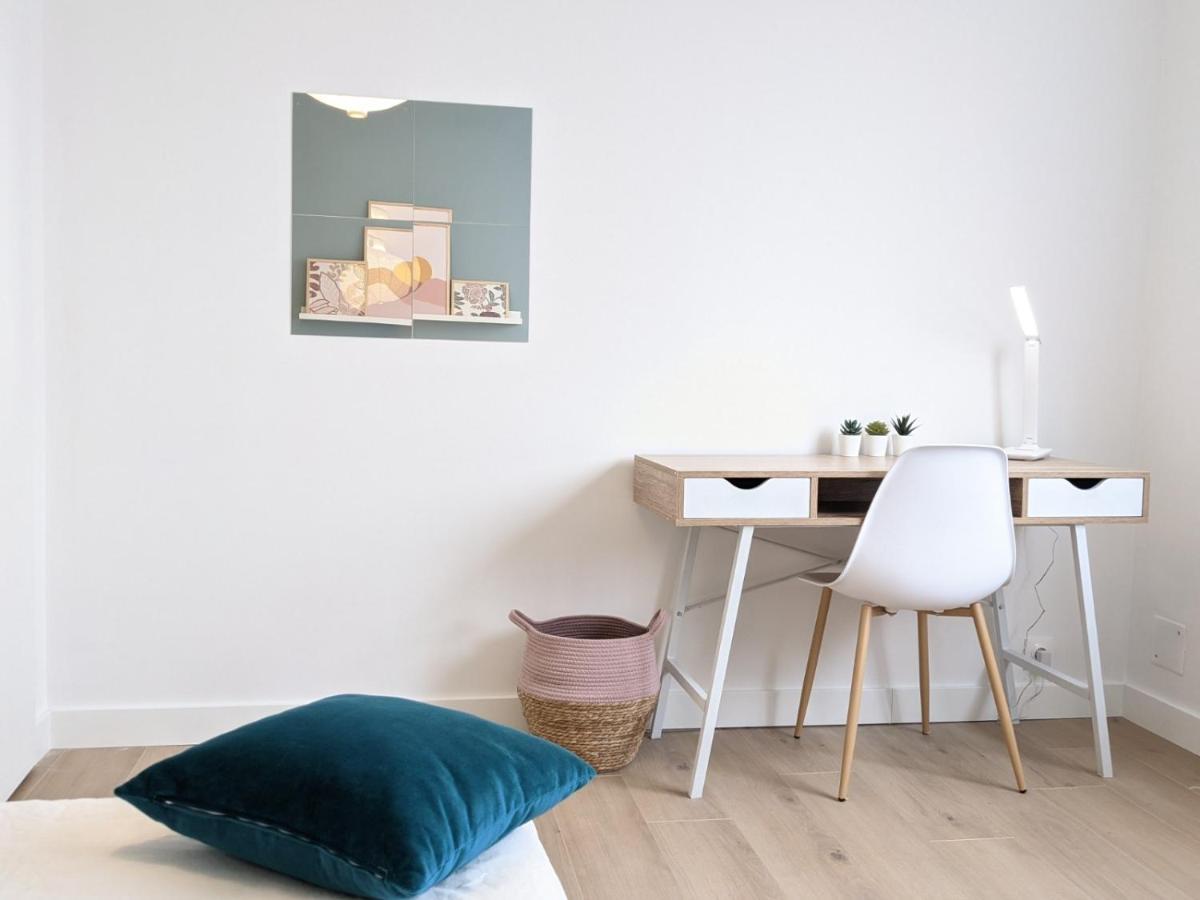 Cosy Iris 3Ch - Stationnement Gratuit - Lumineux Apartment По Екстериор снимка