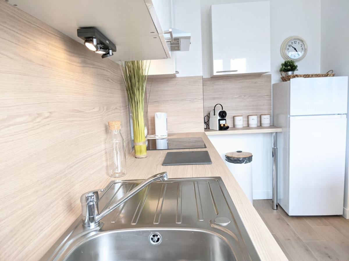 Cosy Iris 3Ch - Stationnement Gratuit - Lumineux Apartment По Екстериор снимка